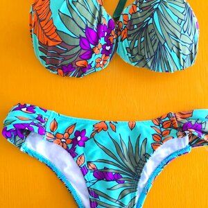 Floral BRASILIAN Bikini Size M